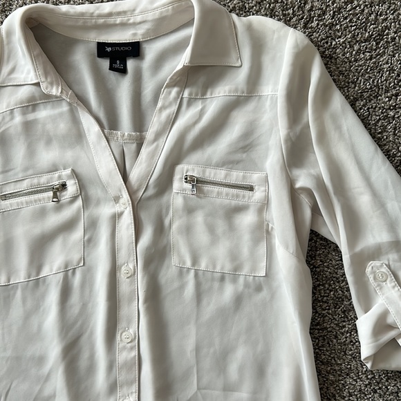 Button Down Top - Picture 2 of 3